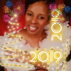 Meet your Posher, Adrienna